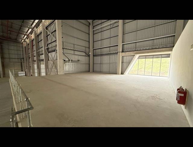 4,788M² WAREHOUSE TO LET IN GLEN ANIL